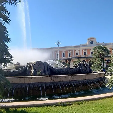 Casa Dei Fiori Colorful * Bari