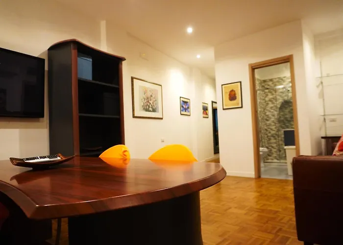 Casa Dei Fiori Colorful Appartement *