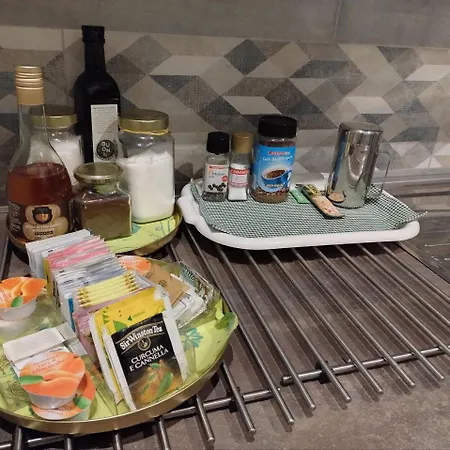 Casa Dei Fiori Colorful דירה בארי