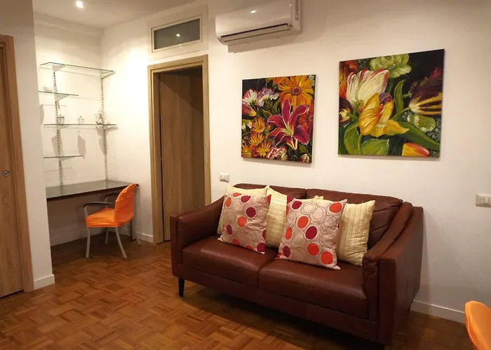 Casa Dei Fiori Colorful * Bari